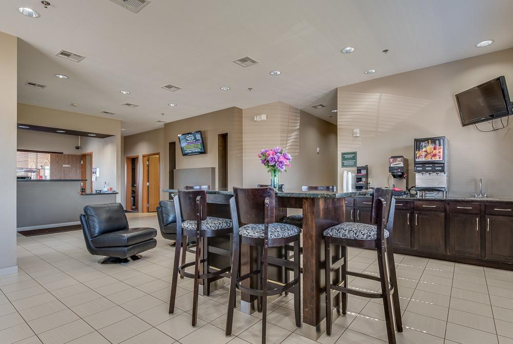 Executive Inn & Suites Cushing Bagian luar foto