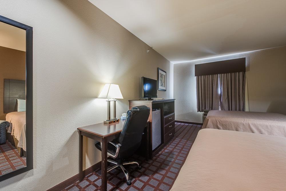 Executive Inn & Suites Cushing Bagian luar foto