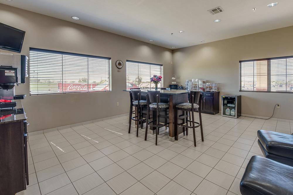Executive Inn & Suites Cushing Bagian luar foto