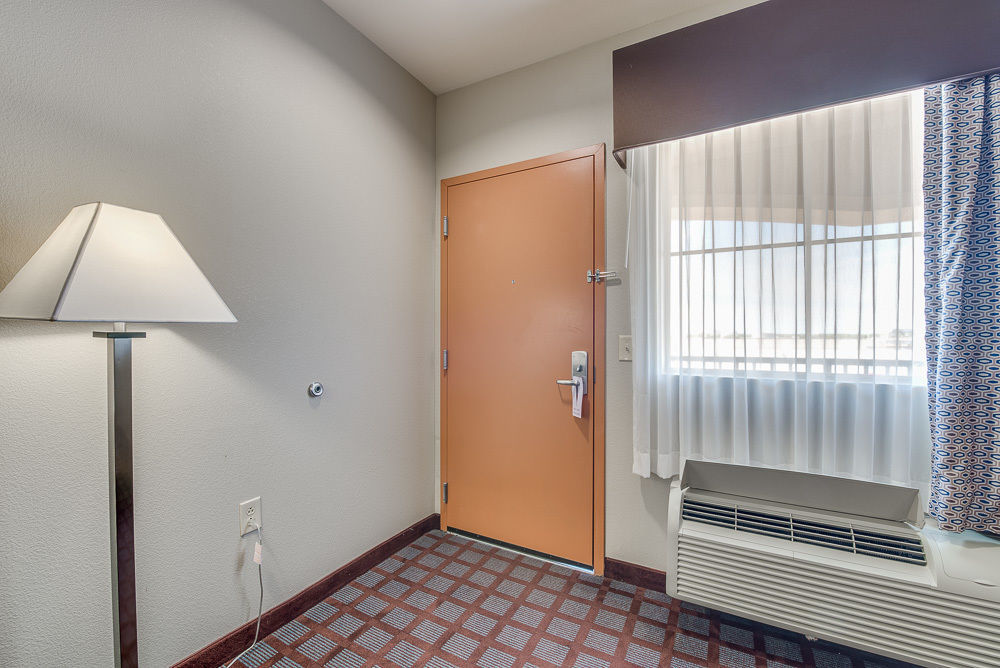 Executive Inn & Suites Cushing Bagian luar foto