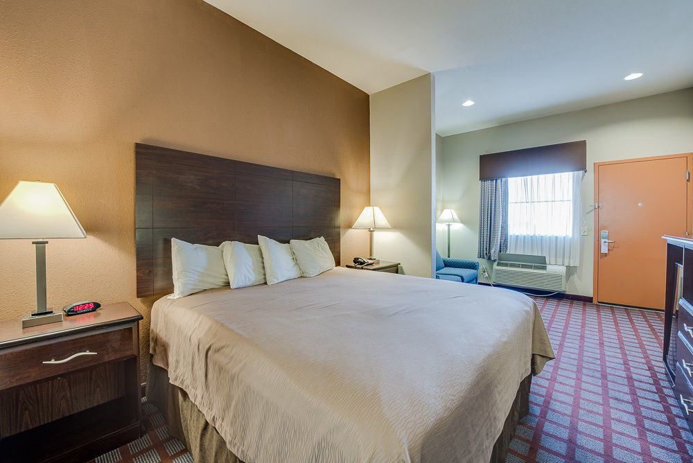 Executive Inn & Suites Cushing Bagian luar foto